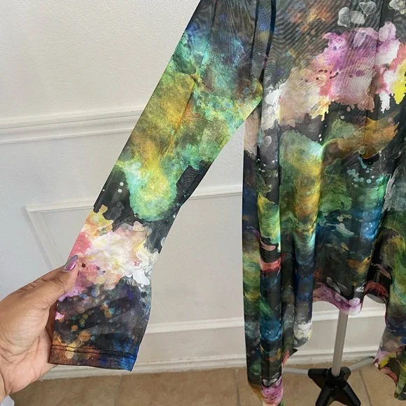 Multicolor Abstract Long Sleeve Top / Dress - Picture 2 of 7